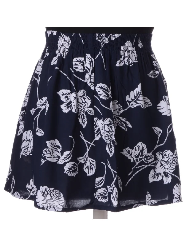 Weekend Deals That Sizzle Label Amy Short Skirt